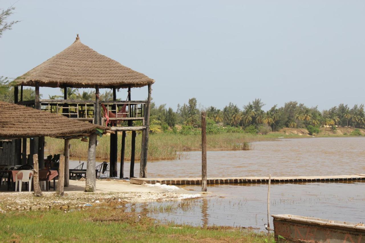 A La Ficelle Du Lac Rose Niaga ภายนอก รูปภาพ